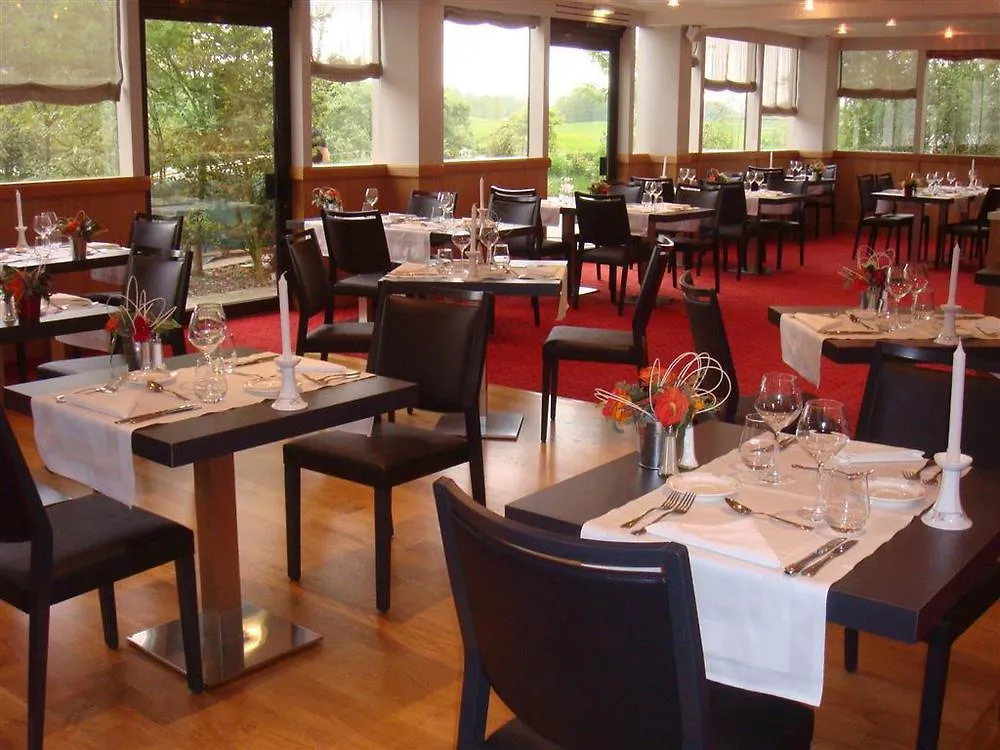 Domaine Du Gouverneur, Hotel, Restaurant & Golf Monthieux Francja